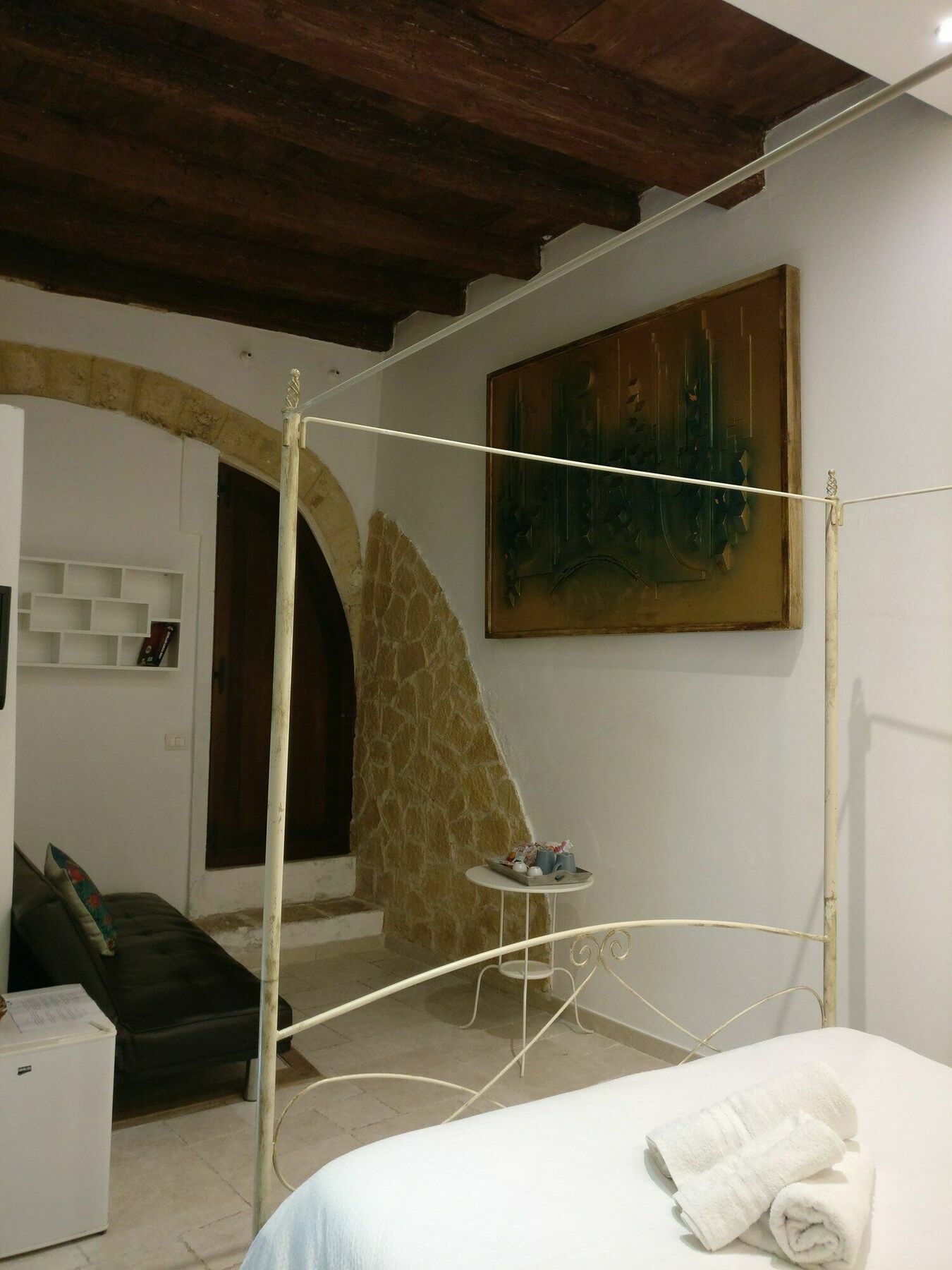 Hotel Abbazia Degli Svevi Bari Exterior foto